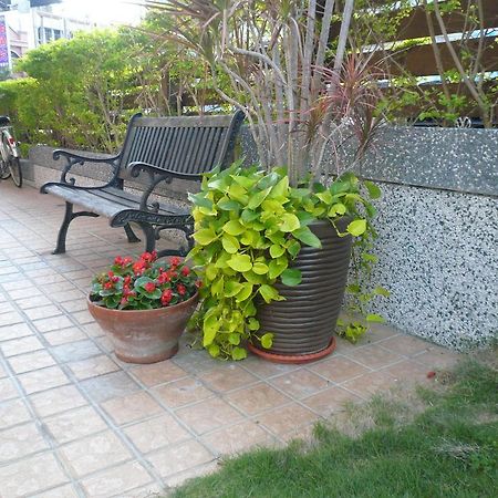 Wei Ya Garden B&B Hualien stad Exteriör bild
